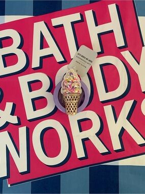 NWT Bath & Body Works Soft Serve Cone With Sprinkles Car Vent/Visor Clip